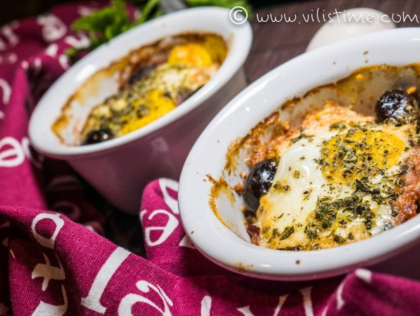 Запеканки с яйца, печени чушки и сирене