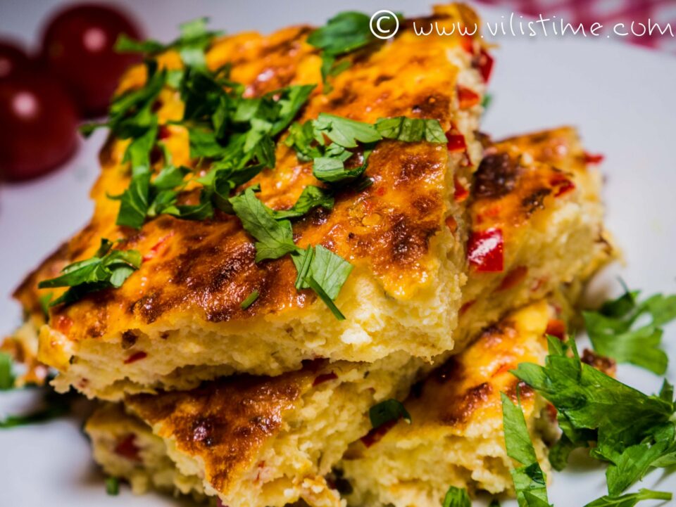 Вкусен кашкавал на фурна с червена чушка и риган